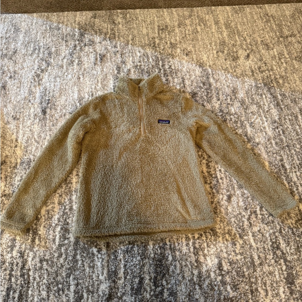 Patagonia Beige Fleece Quarter-Zip